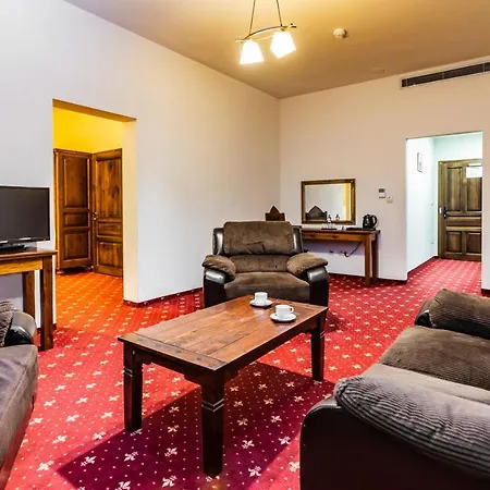 Otel Grand Viglas Pstrusa