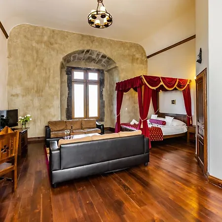 Grand Viglas Hotel 4*