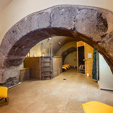 Grand Viglas Otel Pstrusa