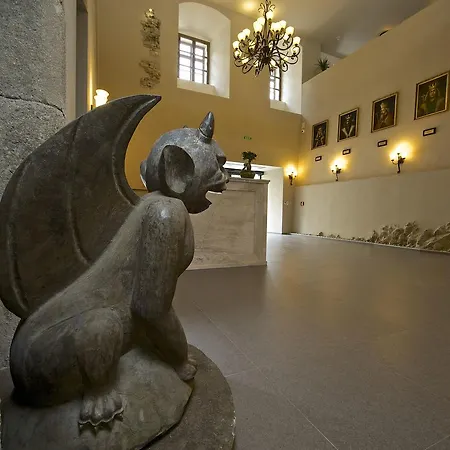 Hotel Grand Viglas Pstrusa