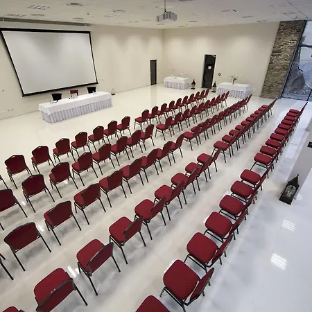 Hotel Grand Viglas Pstrusa